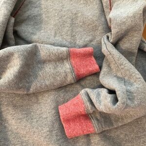 Peek Size 6/7 - like new zip up hoodie.